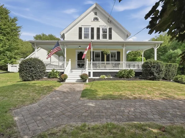 1379 Williams St, Dighton, MA 02715