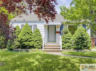 6 Bush Pkwy, East Brunswick, NJ 08816