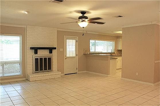 2nd image of 19507 Horseshoe Lake Ln
