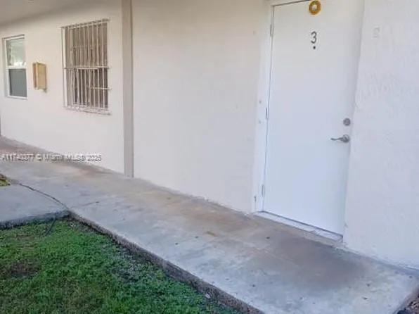 6821 SW 129th Ave APT 3, Miami, FL 33183