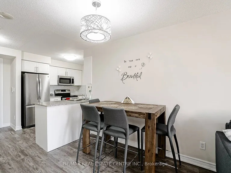 310 Burnhamthorpe Rd W #1704 — Photo 19