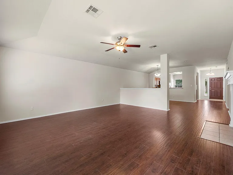 9424 Castle Pines Dr — Photo 5