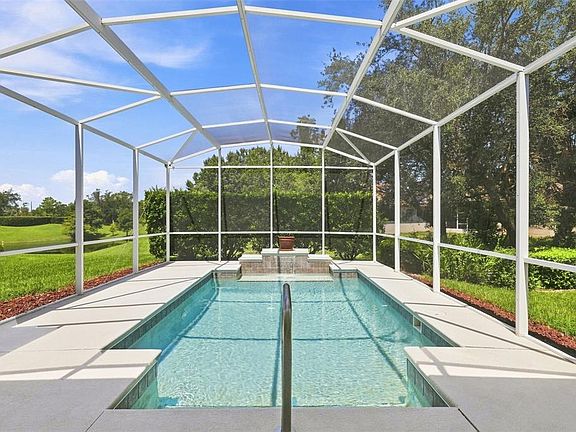 3rd image of 437 SOTHEBY WAY