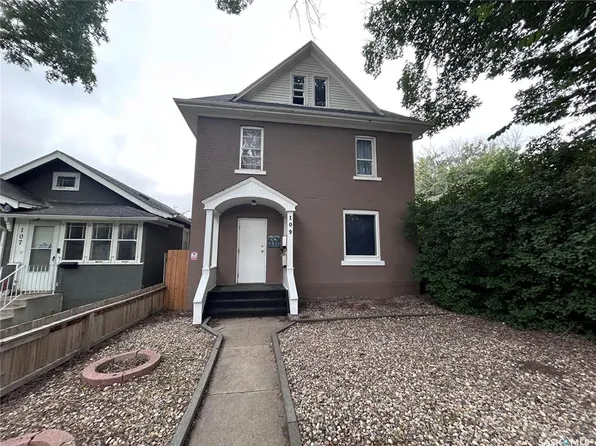109 28th STREET W, Saskatoon, SK S7L 0K1