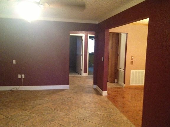 5th image of 1734 Maryland Ave