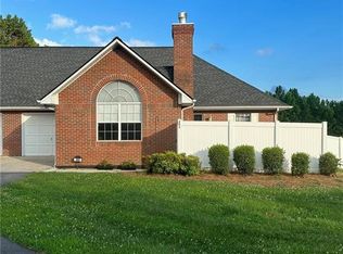 303 Alston Ridge Ct, Cornelia, GA 30531