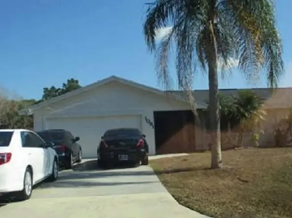 1091 SE Preston Ln, Port Saint Lucie, FL 34983