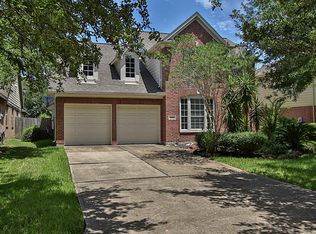 9526 Pecan Glen Ct, Houston, TX 77040