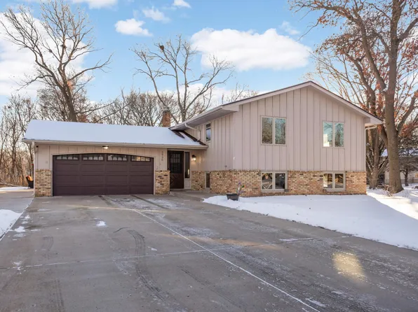 2930 122nd Ave NW, Coon Rapids, MN 55433