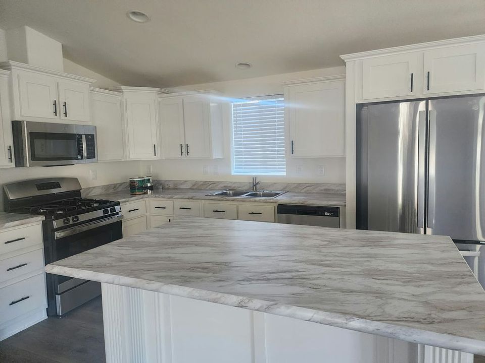 1st image of 22899 Byron Rd #88