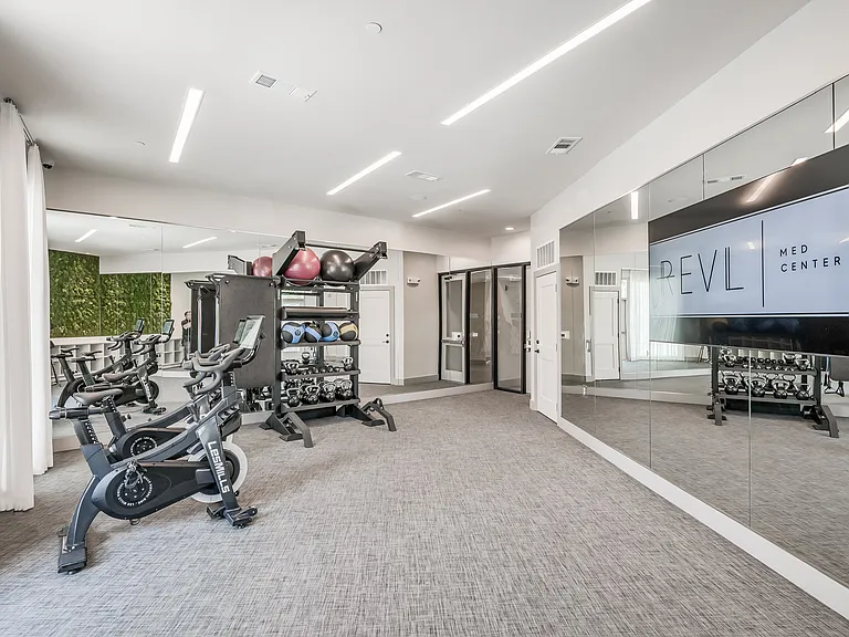 Revl Med Center — Photo 33