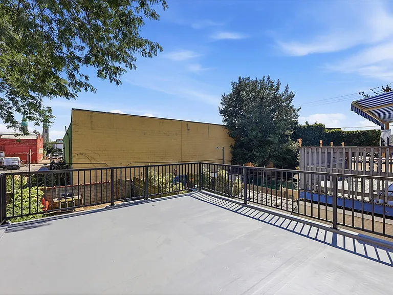 2649 E Clearfield St #B — Photo 12
