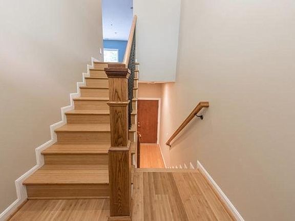 2nd image of 2634 Jefferson Ave
