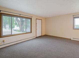 1123 11th Street NW, Minot, ND 58703