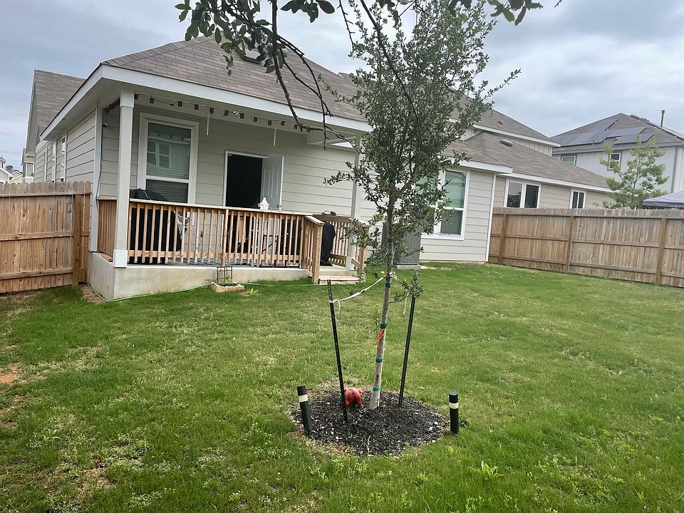 2nd image of 7816 Cottonwood Rdg