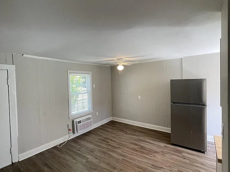 5825 Sledge St — Photo 14