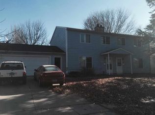 1264 Esther Ct, Iowa City, IA 52240
