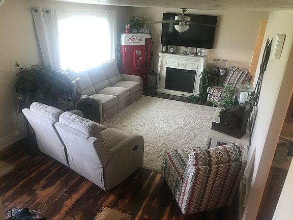 2nd image of 276 N 2300 E