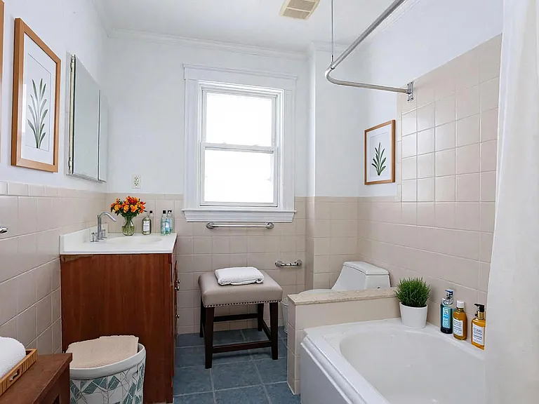 1 Orient Ave #2B — Photo 11