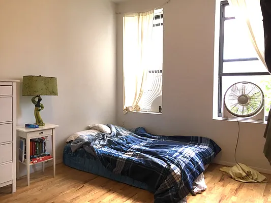 Rented by OT Real Estate | media 13