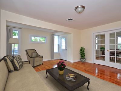 142 Douglas Ave, Yonkers, NY, 10703
