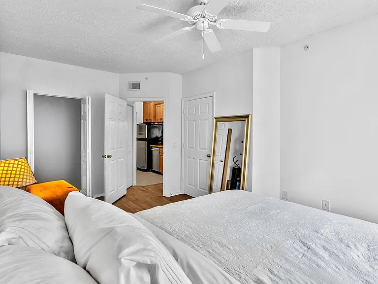 4216 Tuscany Way #4 — Photo 32