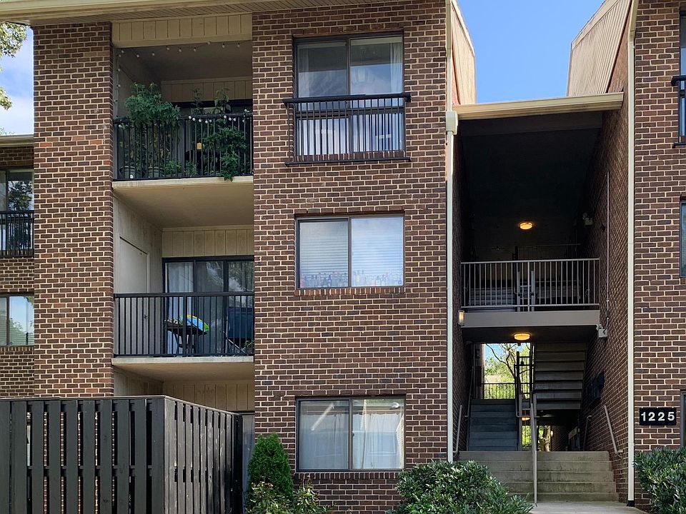 1st image of 1225 Gemini Dr APT E
