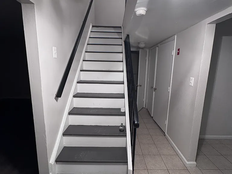 56 Memphis Ct #56 — Photo 4