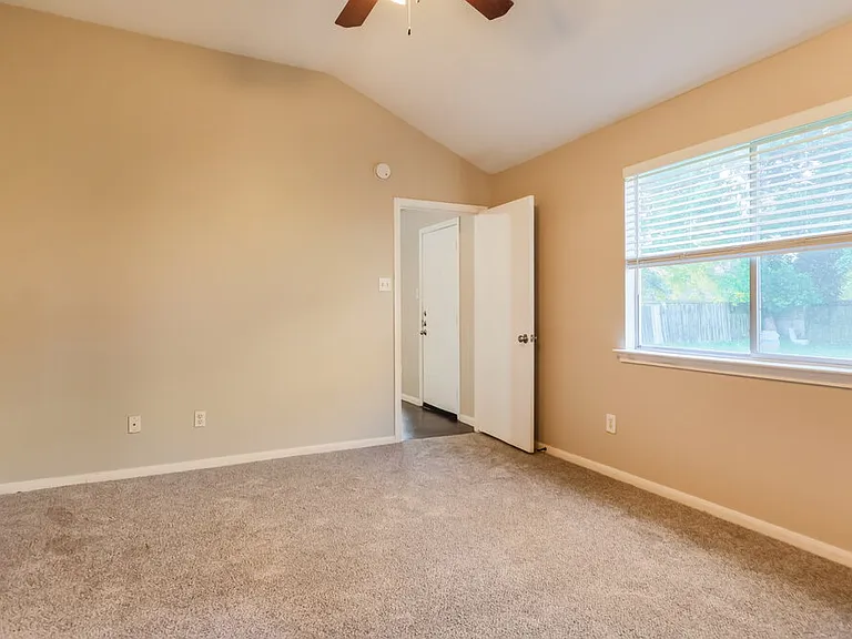 23715 Prairie Bird Dr — Photo 9
