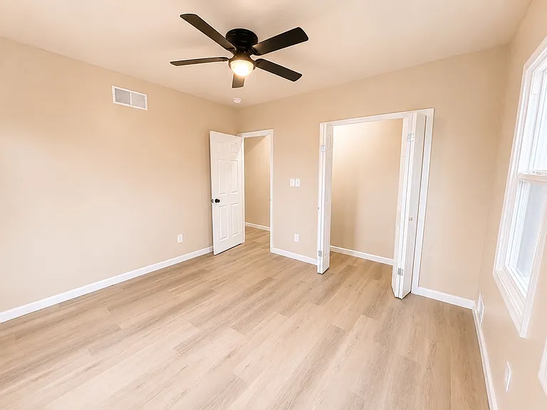 3347 Webb St — Photo 7
