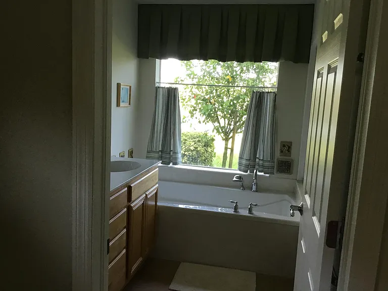 5907 Constitution St — Photo 9