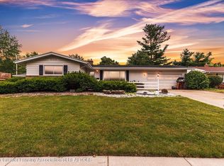 3319 Glasgow Dr, Lansing, MI