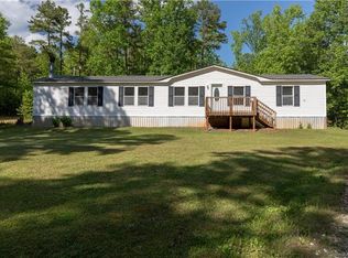 1441 Smith Woods Ln, Hickory Grove, SC 29717