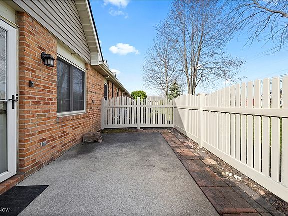 5th image of 35278 Greenwich Ave