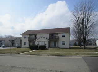 1295 Rushmoore Dr, Dekalb, IL 60115