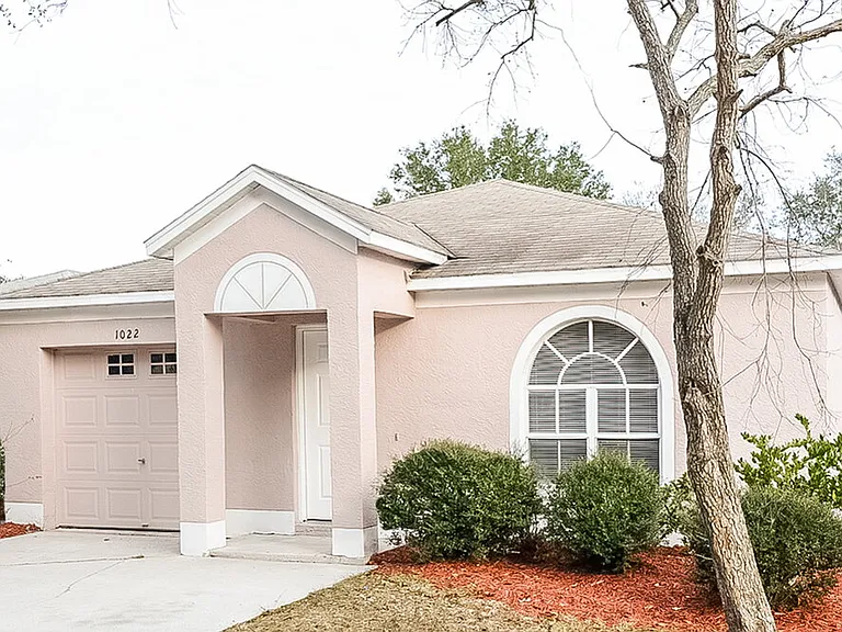 1022 Harvest Moon Dr — Photo 2