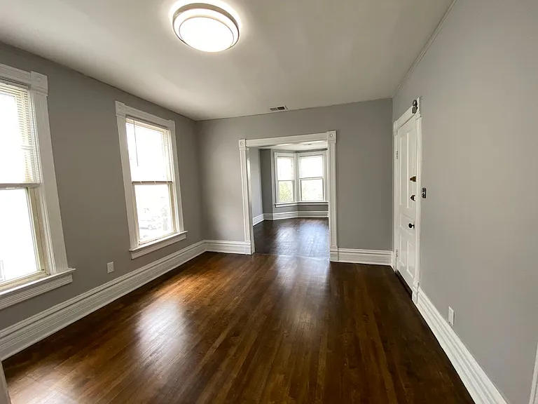 3331 N Whipple St #2 — Photo 4