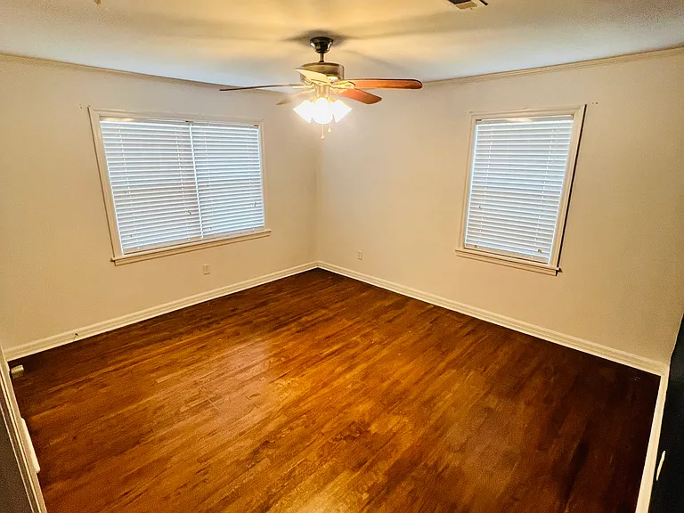 1101 Woodland Dr — Photo 11