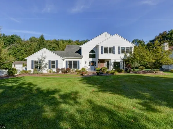 15 Melissa Lane, Roxbury Twp., NJ 07876