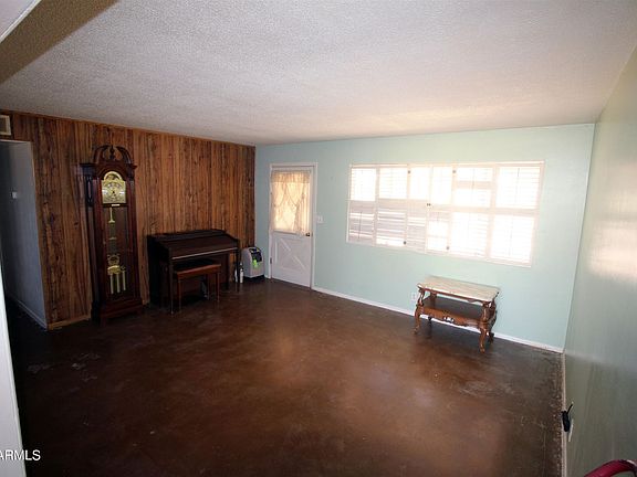 5th image of 710 E 9th Ave