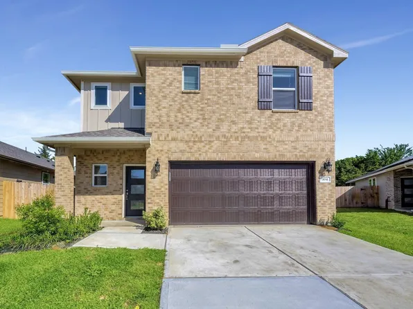 104 Clay Creek Ln, Montgomery, TX 77316