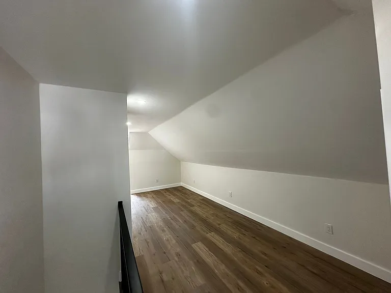 114 Hoffman Ave — Photo 14