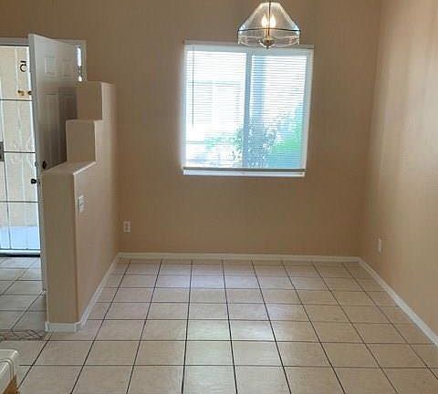 5th image of 2110 Los Feliz St Unit 1015