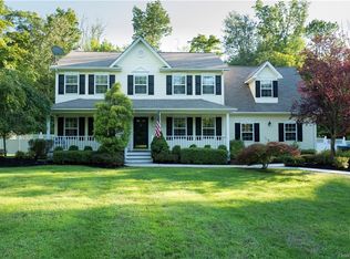 894 Laroe Rd, Monroe, NY 10950