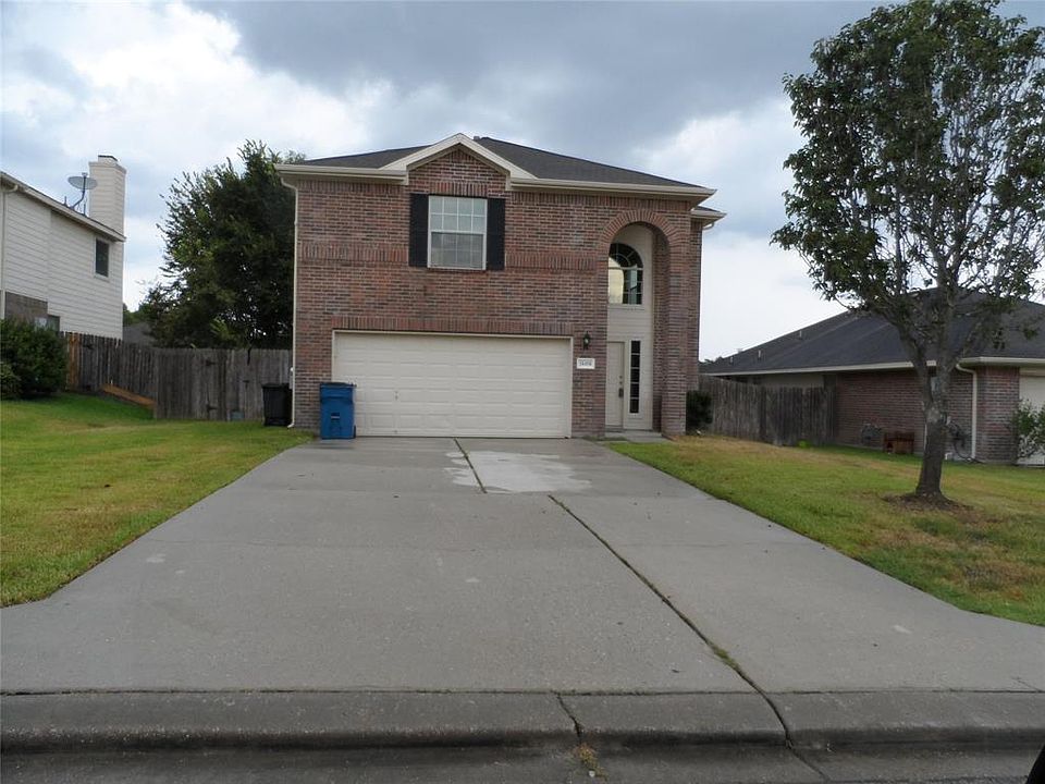 1st image of 18458 Sunrise Pines Dr