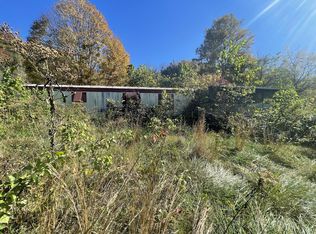 19325 Coal River Rd, Orgas, WV 25148