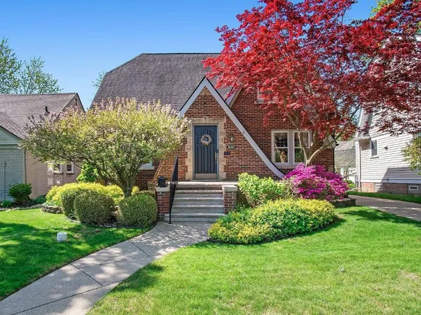 1607 Sycamore Ave, Royal Oak, MI 48073