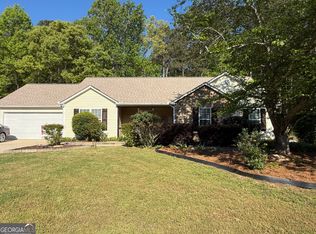85 Vintage Dr, Covington, GA