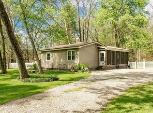 2771 River Dr, Jamestown, PA 16134