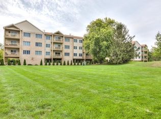 3801 Clubhouse Dr APT 205, Champaign, IL